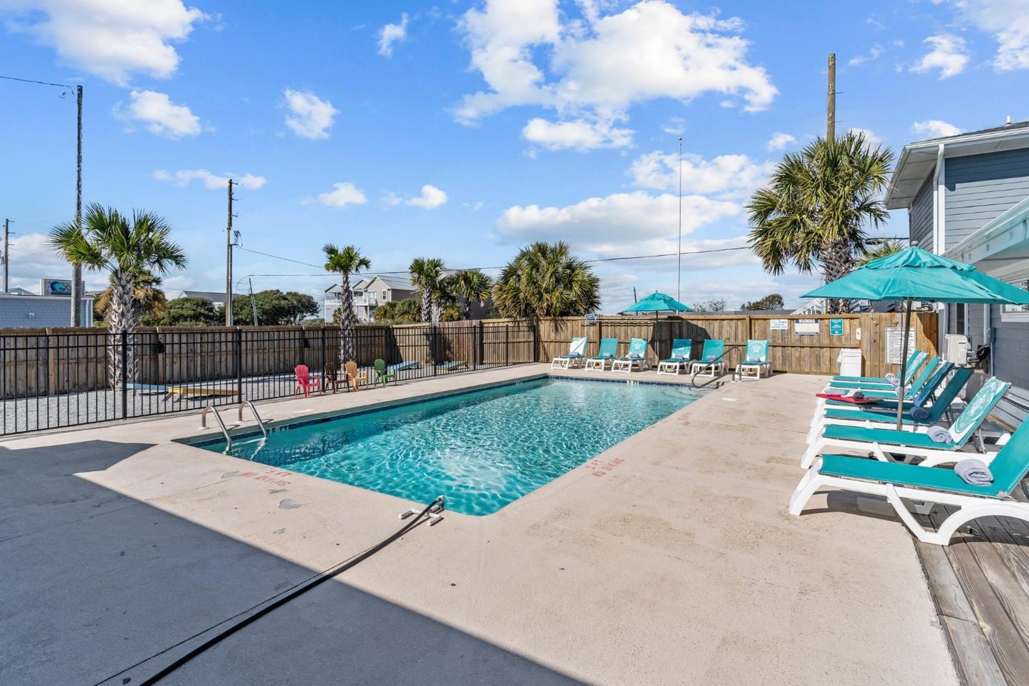 Loggerhead Inn And Suites Surf City Exterior foto